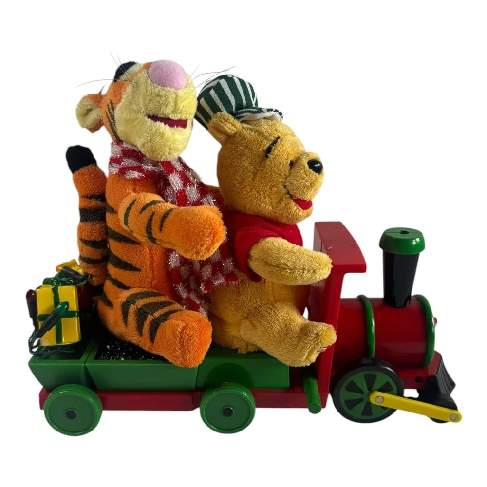 Disney Winnie the Pooh Tigger Holiday Animated Train Christmas Decor Gemmy